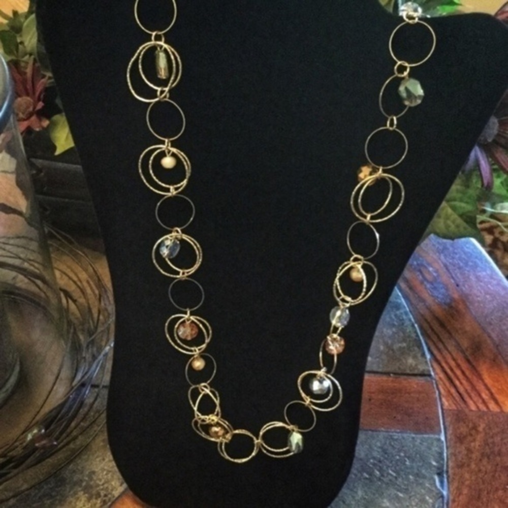 Gold-Tone Circular Link Necklace Fashion Jewelry BRAND NEW